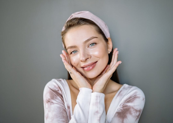 Preparing skin for NeoGen PSR plasma skin tightening